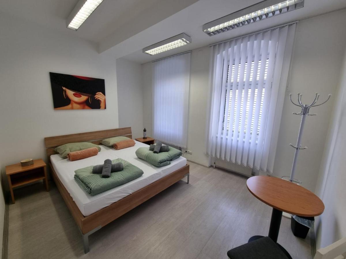 Rosens Wien Buitenkant foto